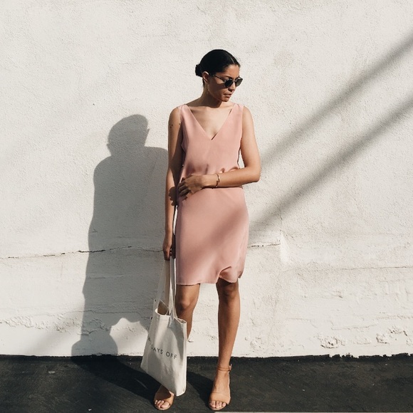 Meet your Posher, Gina - Picture 1 of 3